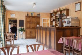 Joli restaurant